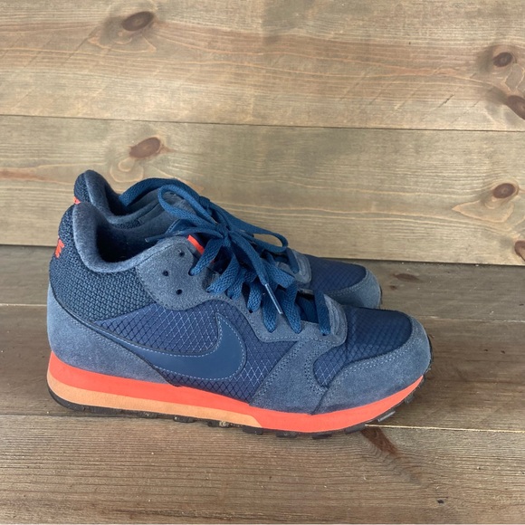 Nike MD runner 2 mid Womens size 7.5 shoes blue mid top running sneakers - Picture 2 of 8